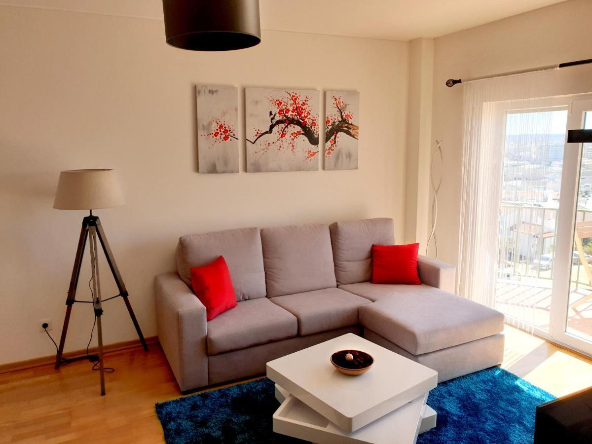 Gorgeous Apartment In Портиман Екстериор снимка